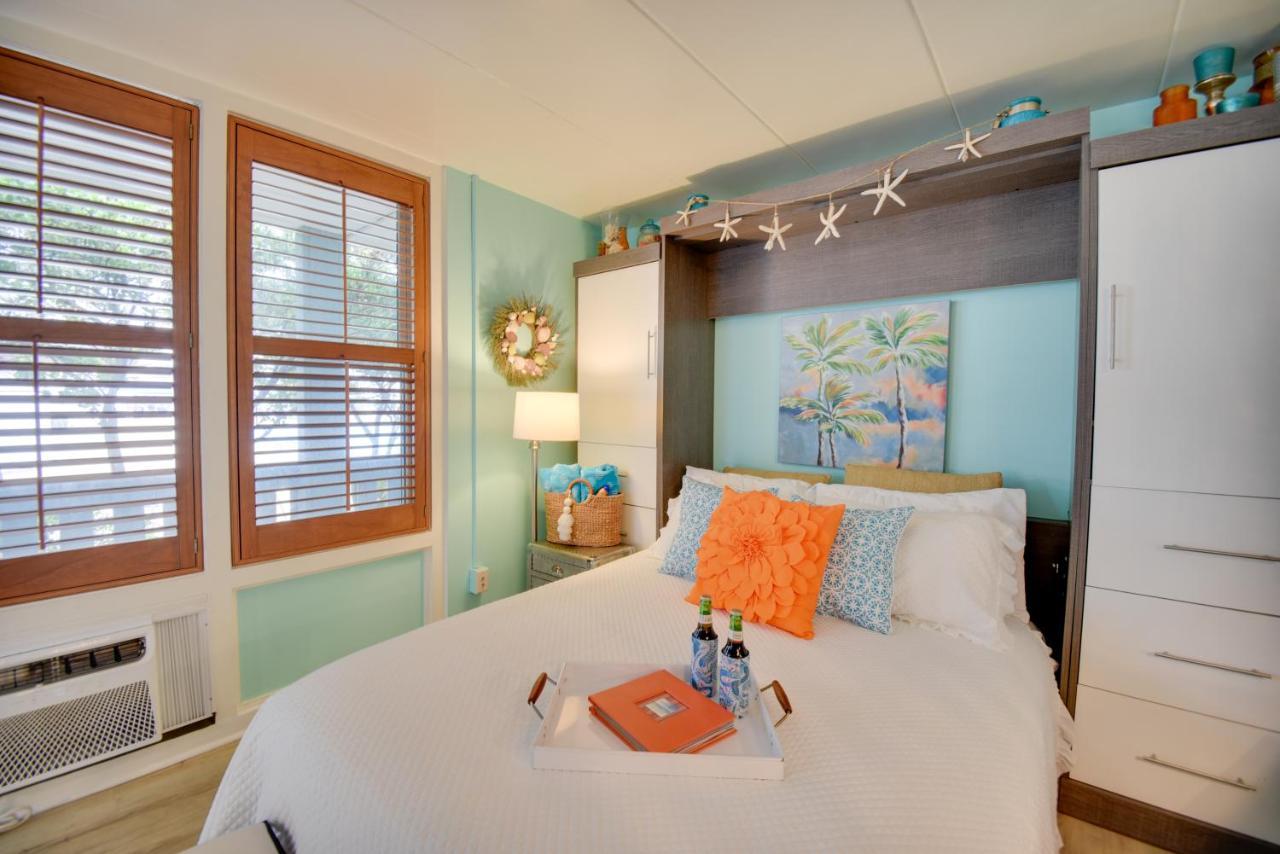 Chic Virginia Beach Retreat - Pool, Steps To Beach Exteriér fotografie